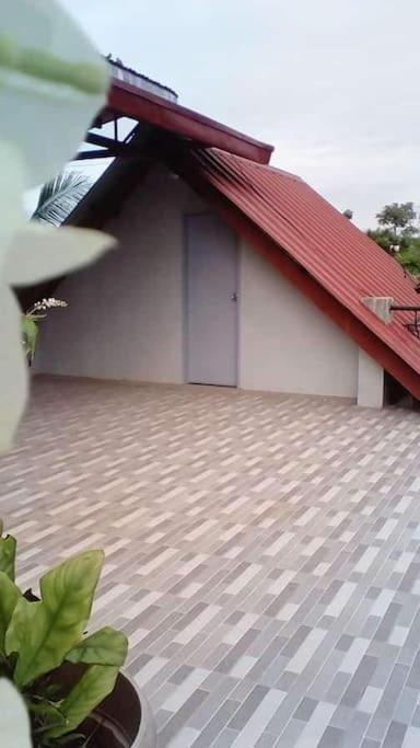Вилла A Unique And Cozy Wholehouse In Babak Samal Island Экстерьер фото