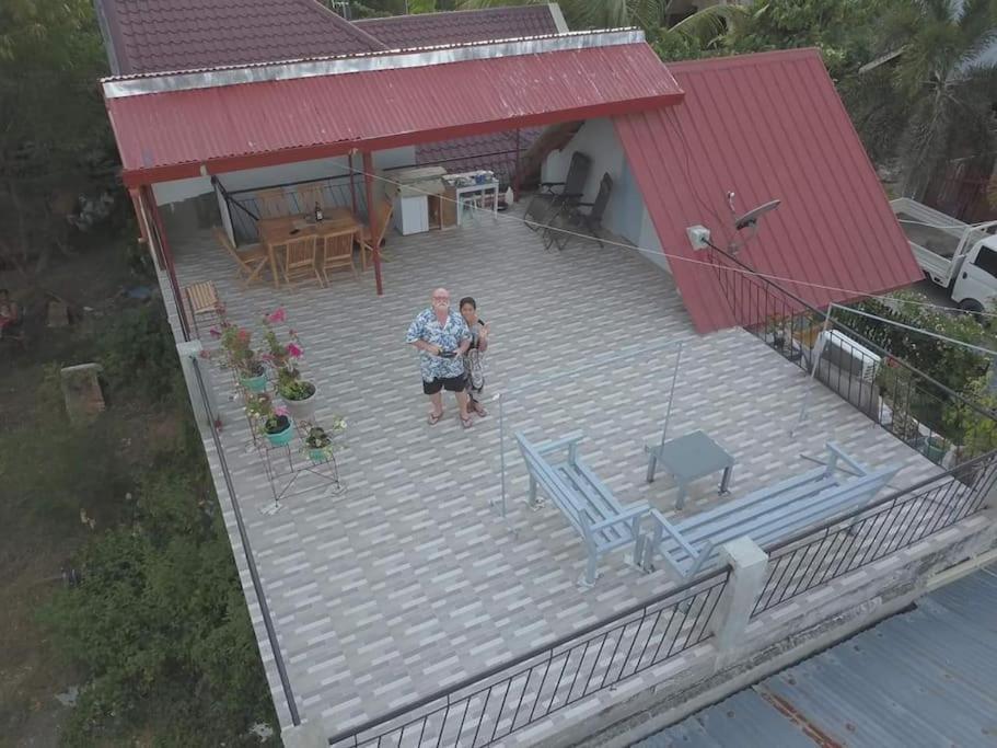Вилла A Unique And Cozy Wholehouse In Babak Samal Island Экстерьер фото